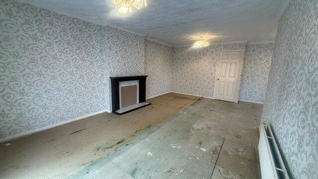 House in Wakefield, City Fields - View 3
