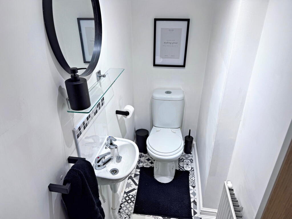 Additional image 8 of Beautifully presented three bedroom detached property - Mallen Drive, B69