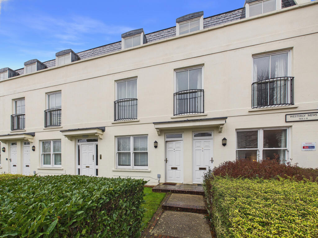 1-bed flat on Westerly Mews, Canterbury, CT2, £180,000
