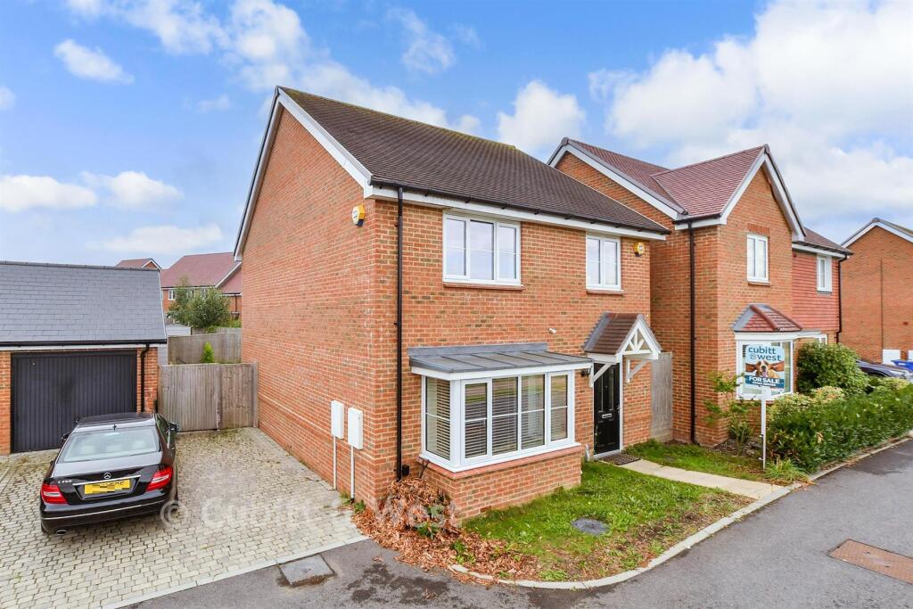 Main image of property: Brewers Way, Faygate, West Sussex