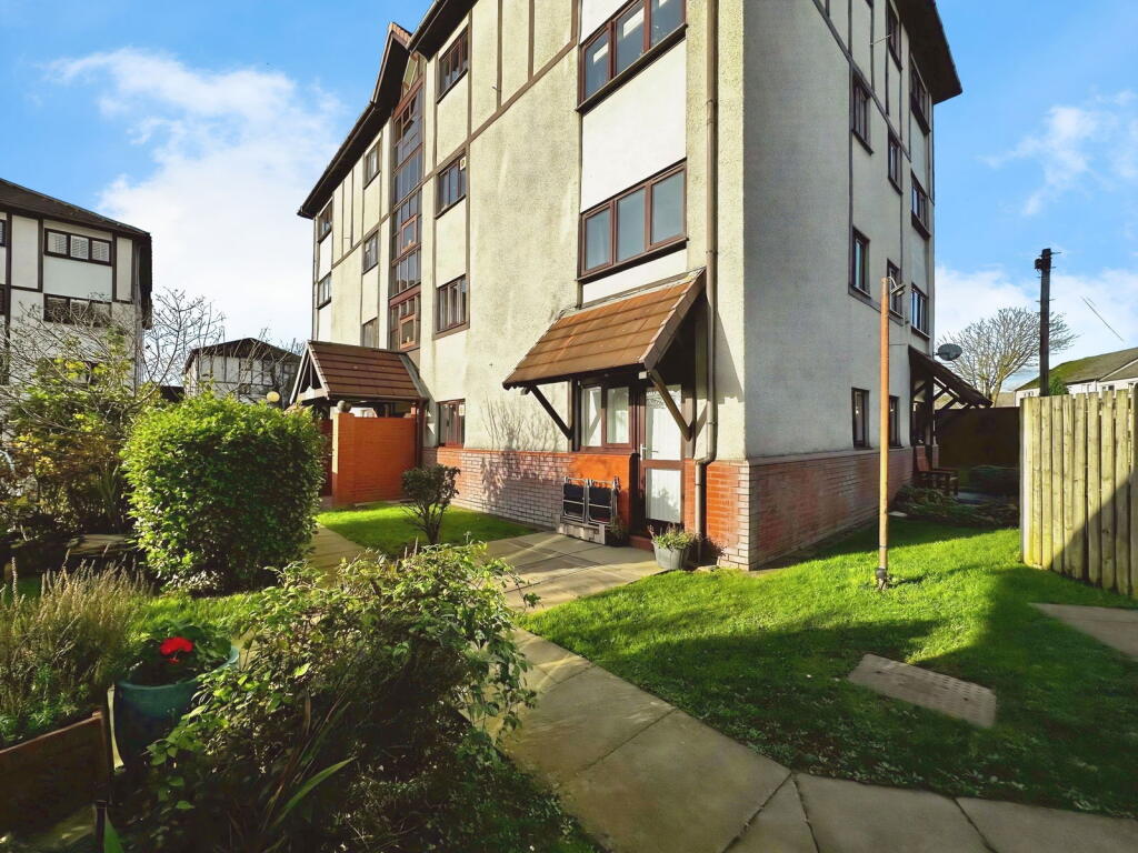 Main image of property: Dunbar Road, Ingol, Preston, PR2 3YE