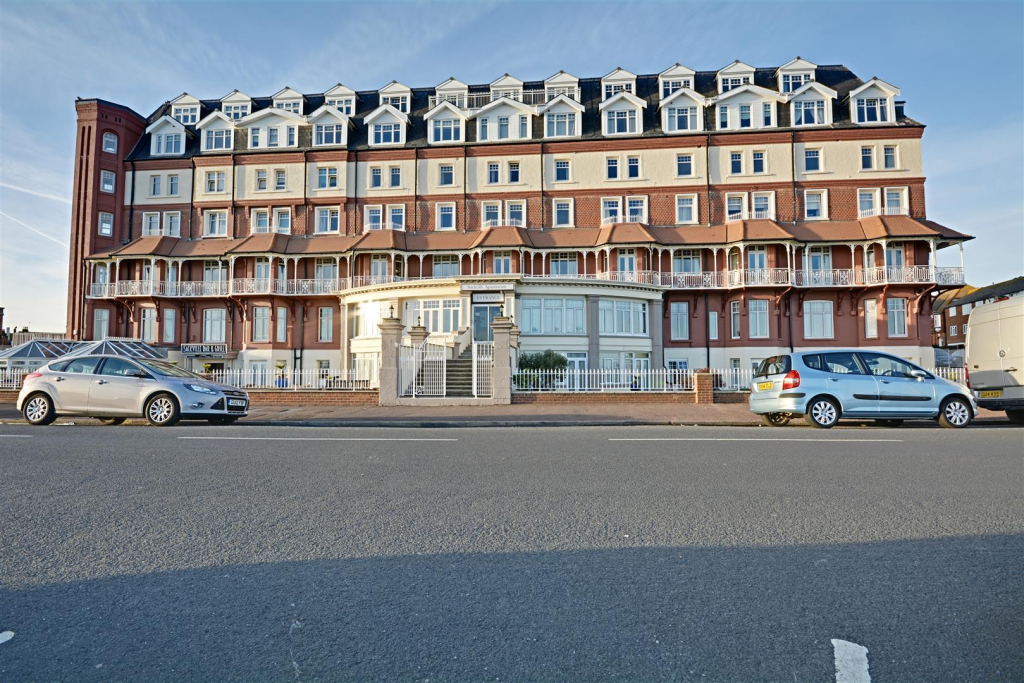 1b, The Sackville photo 2