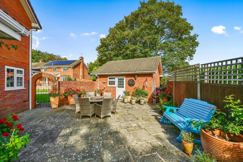 House in Rushmoor, Hampshire - View 3