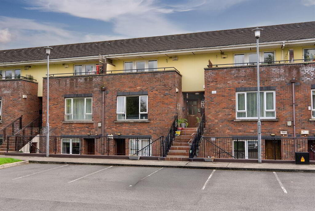 Main image of property: 21 St. Laurence Glen, Chapelizod, Dublin
