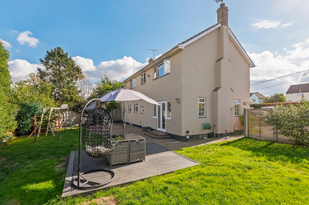 Main image of property: The Chase, Barnston, Dunmow, Essex, CM6