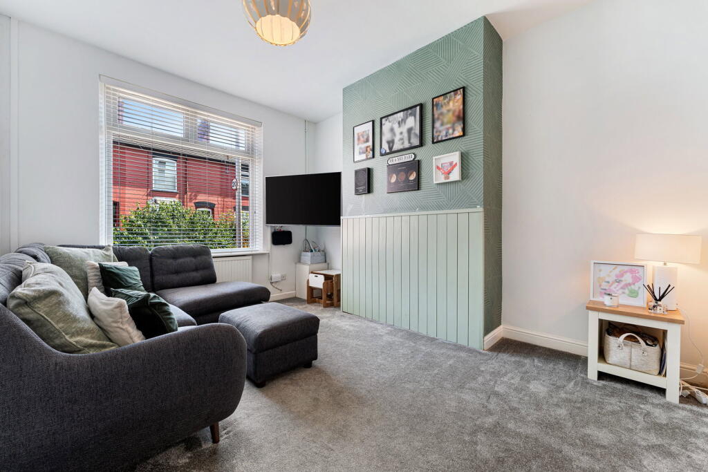 House in Leigh, Westleigh - View 2