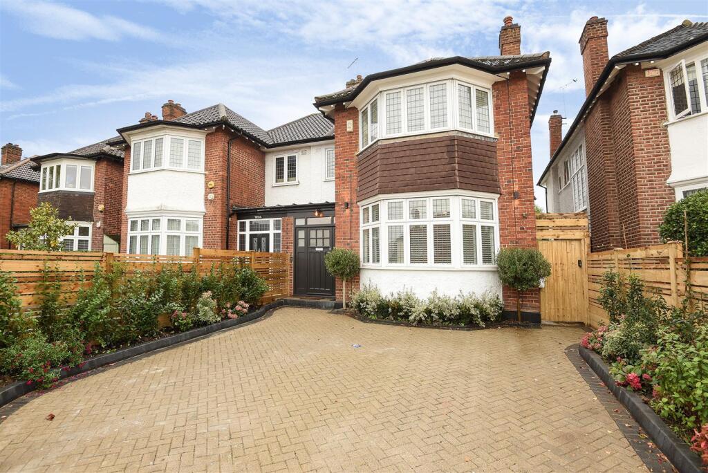 Main image of property: Upper Richmond Road West, Richmond, TW10