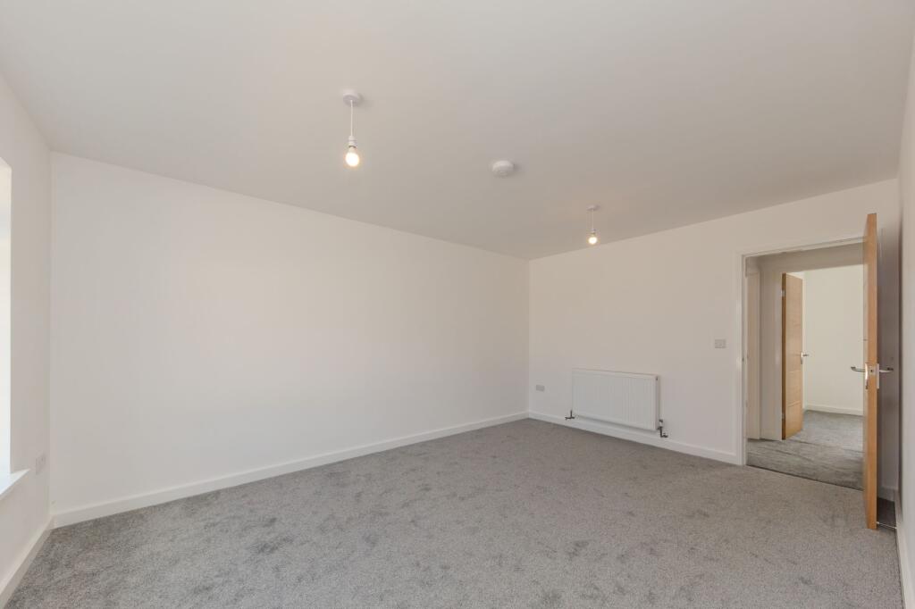 House in Stoke-on-Trent - View 5