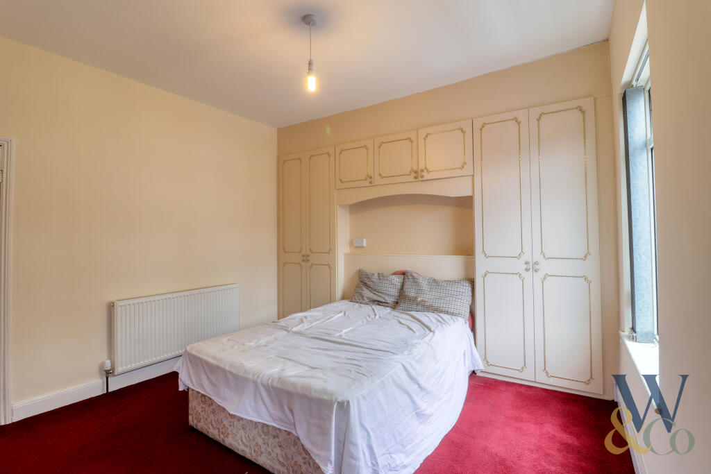 House in Northampton - View 5