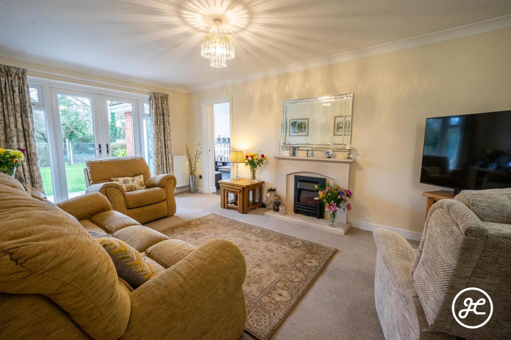House in Taunton - View 3
