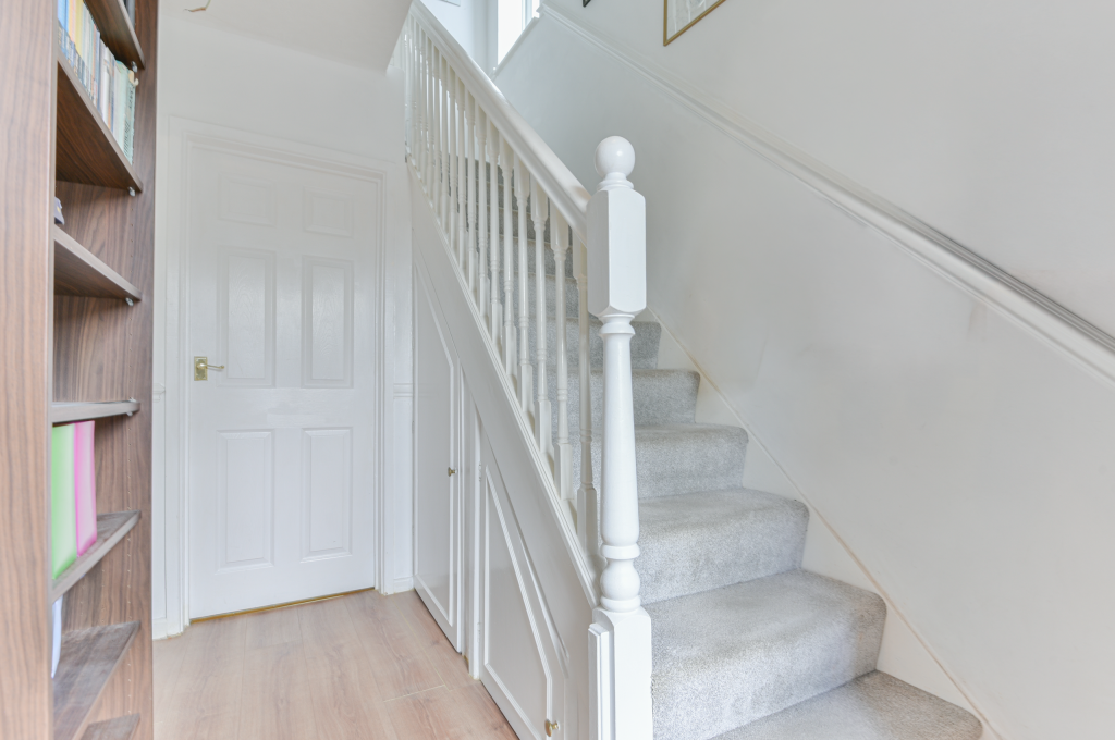Haslemere Road, Cheadle Hulme photo 3