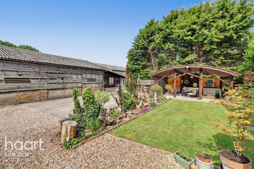Harrowby Lane, Grantham photo 4