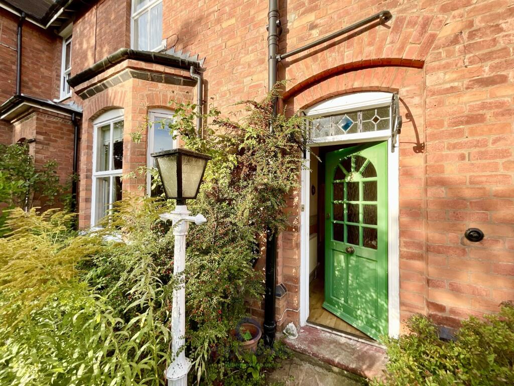 South Crescent, Bromsgrove, Worcestershire, B60
