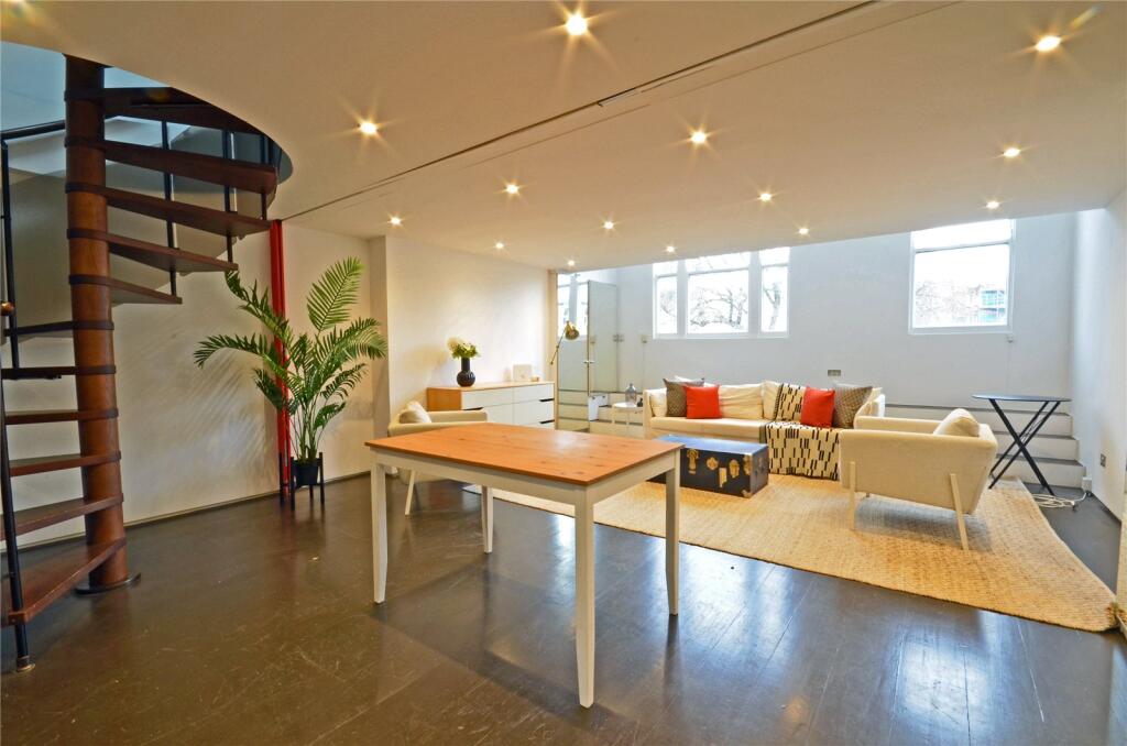 Main image of property: Kempsford Gardens, London, SW5