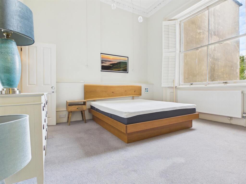 Apartment in Brighton - View 5