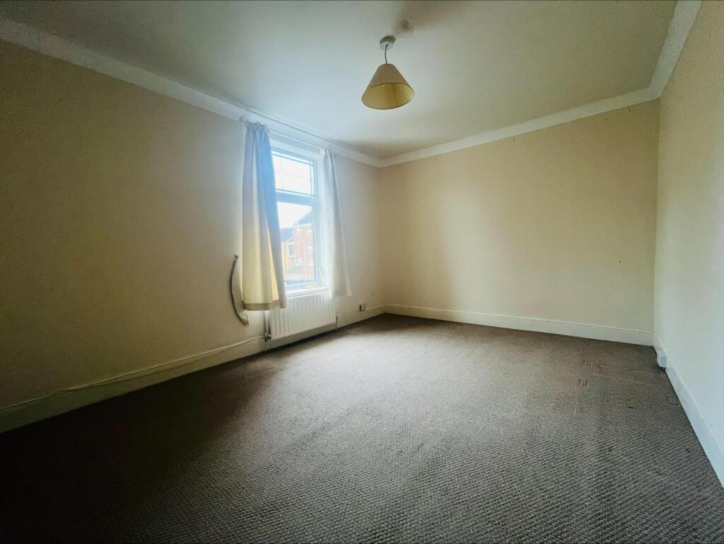 House in Northampton, Semilong - View 6