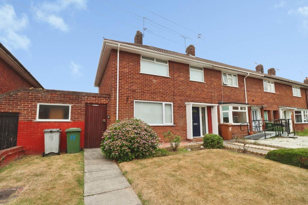 Main image of property: Helsby Avenue, Eastham