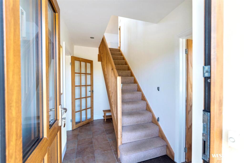 House in Swansea, Nolton and Roch - More