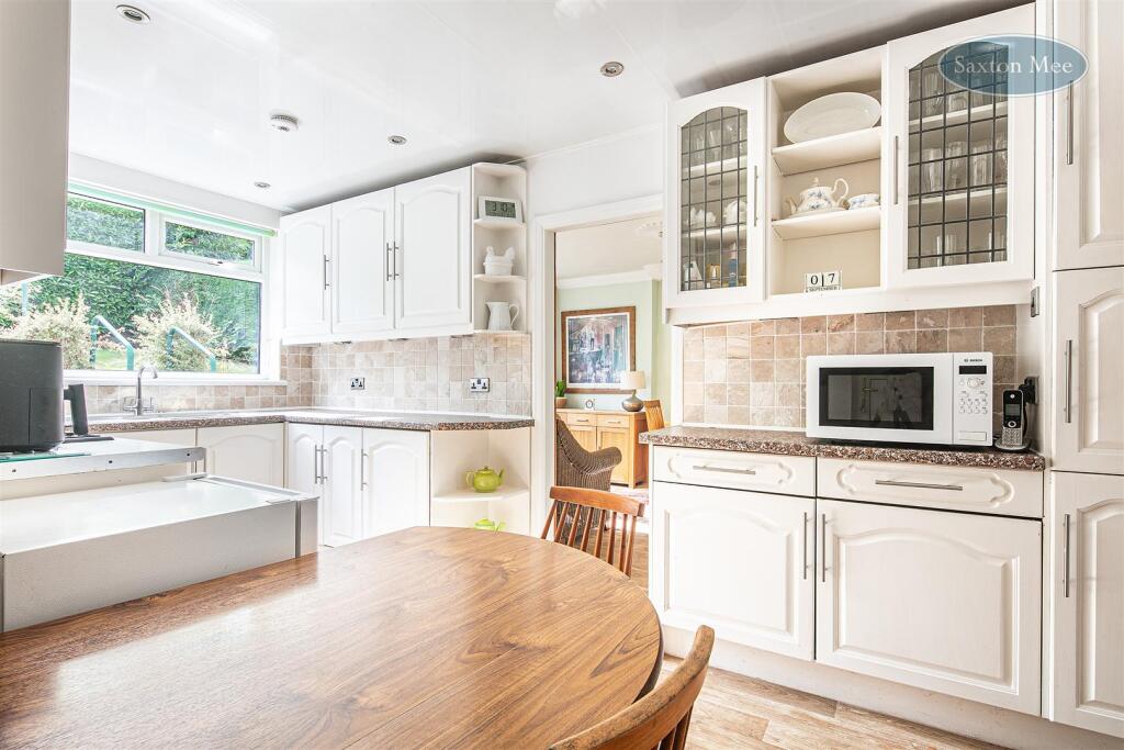 House in Sheffield - View 4