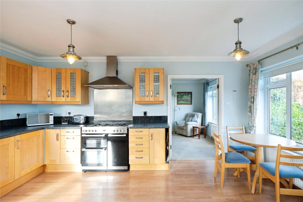 Bellhurst Road, Robertsbridge, East Sussex, TN32 – pohled 4