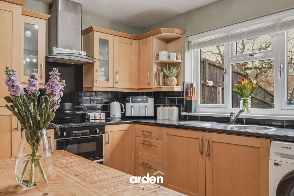 House in Redditch, Dagtail End, Crabbs Cross - View 3