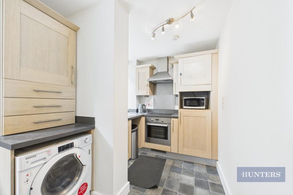 Apartment in Southampton - More