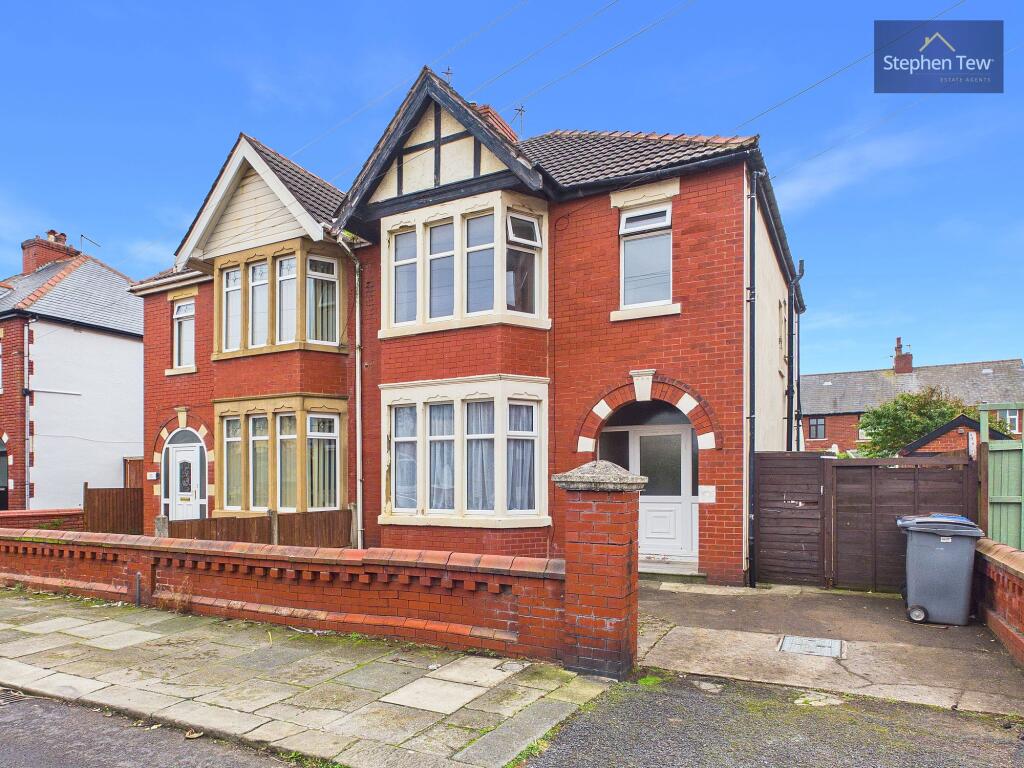 3-bed semi-detached on Woodstock Gardens, Blackpool, FY4, £160,000