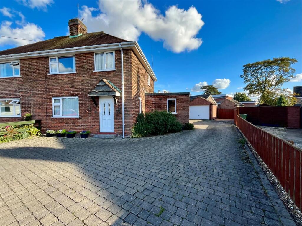 Main image of property: Grange Park, Brough