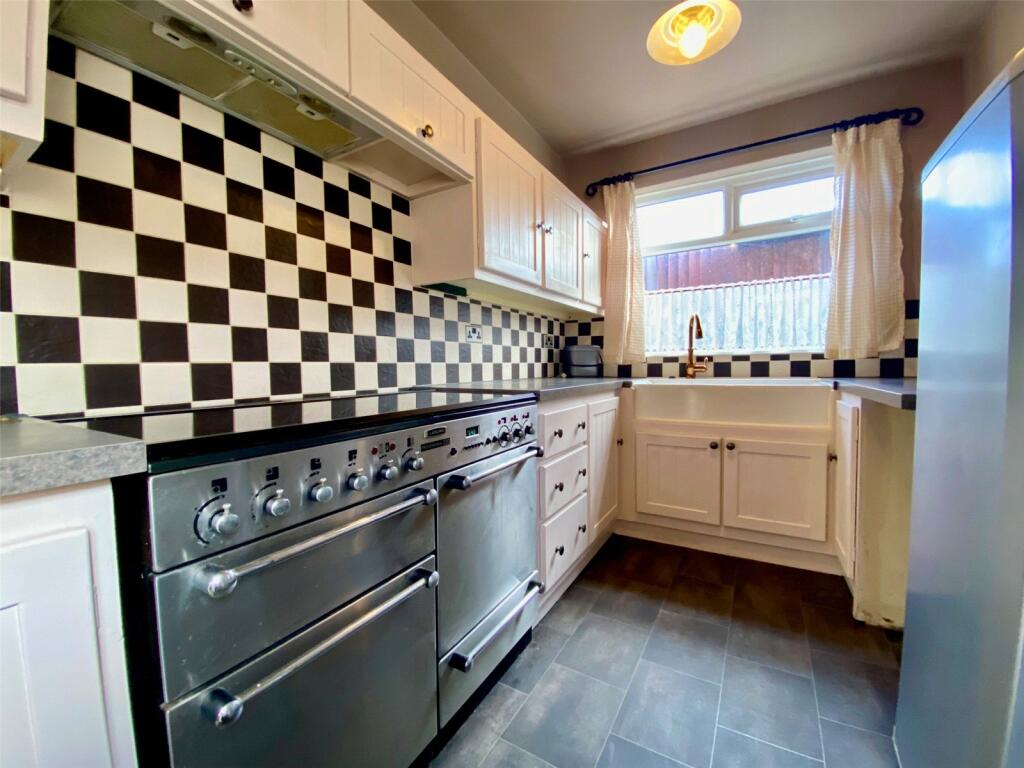 House in Lancaster, Torrisholme, Morecambe - More