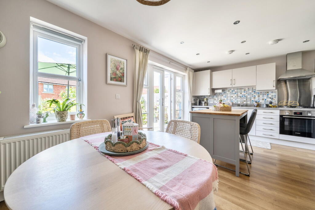 Groundstone Way, Corsham photo 4