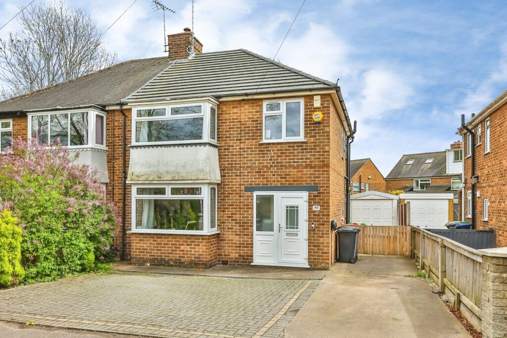 Main image of property: Papplewick Lane, Hucknall, Nottingham, Nottinghamshire, NG15