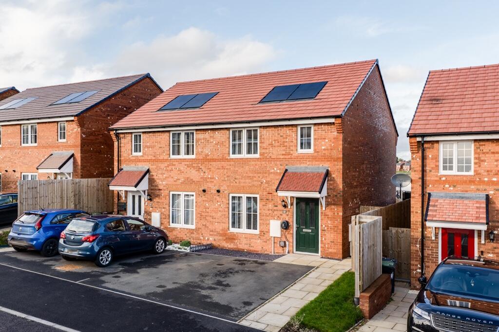 Main image of property: NN15 Ayrton Close, Barton Seagrave