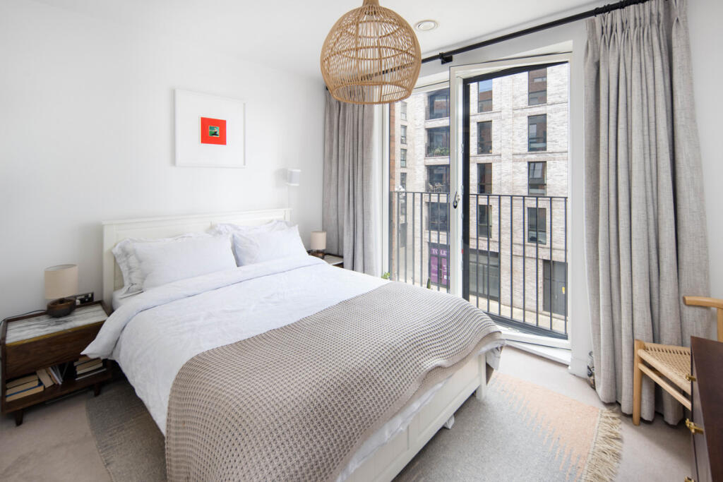 Apartment in London - View 5