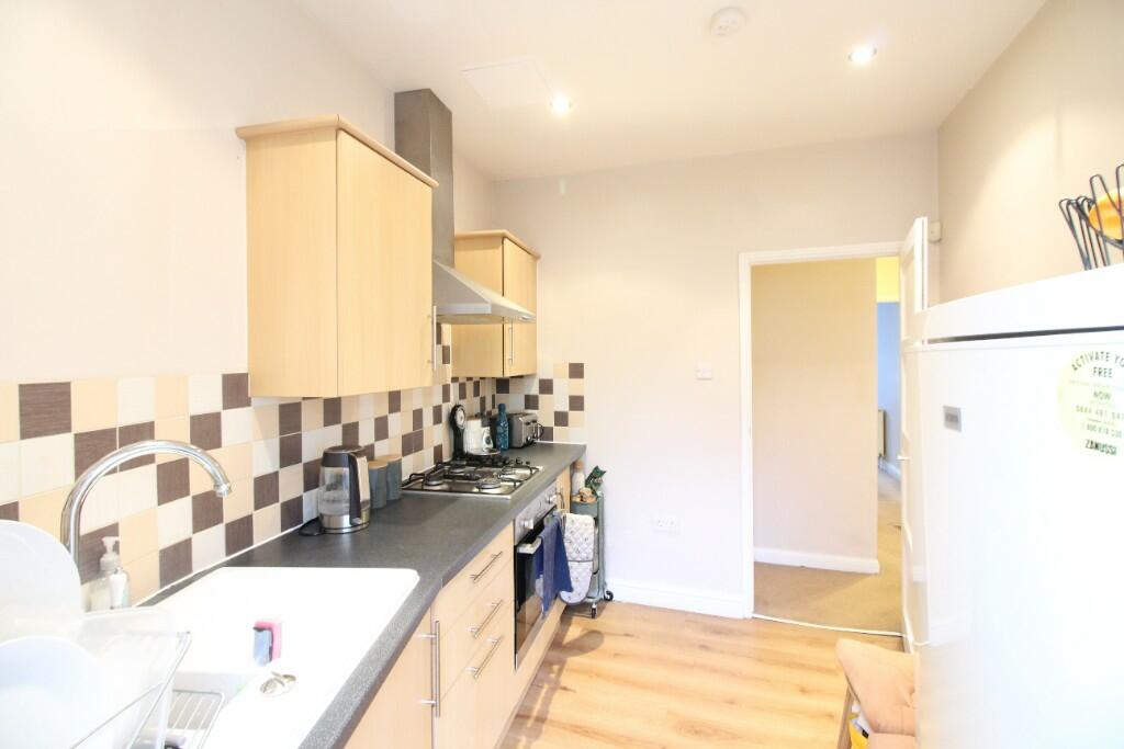 Apartment in Bristol - View 5