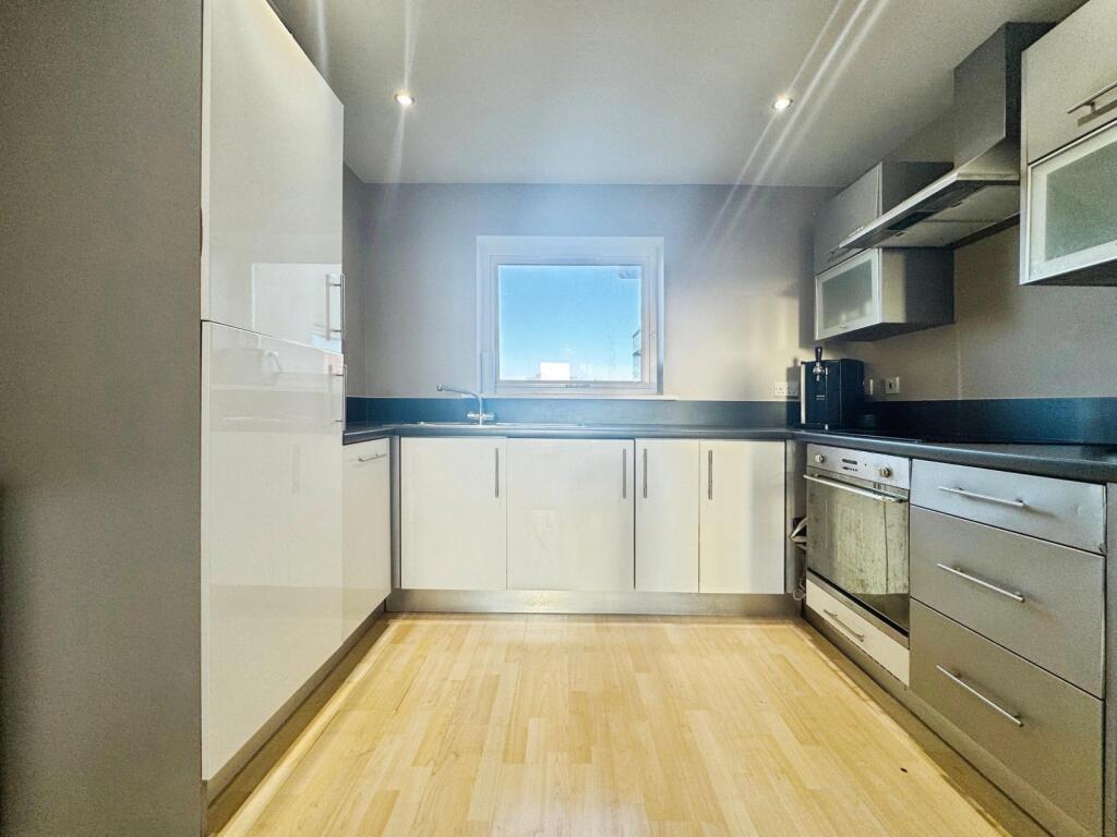 Apartment in Basingstoke and Deane, Basingstoke - View 3