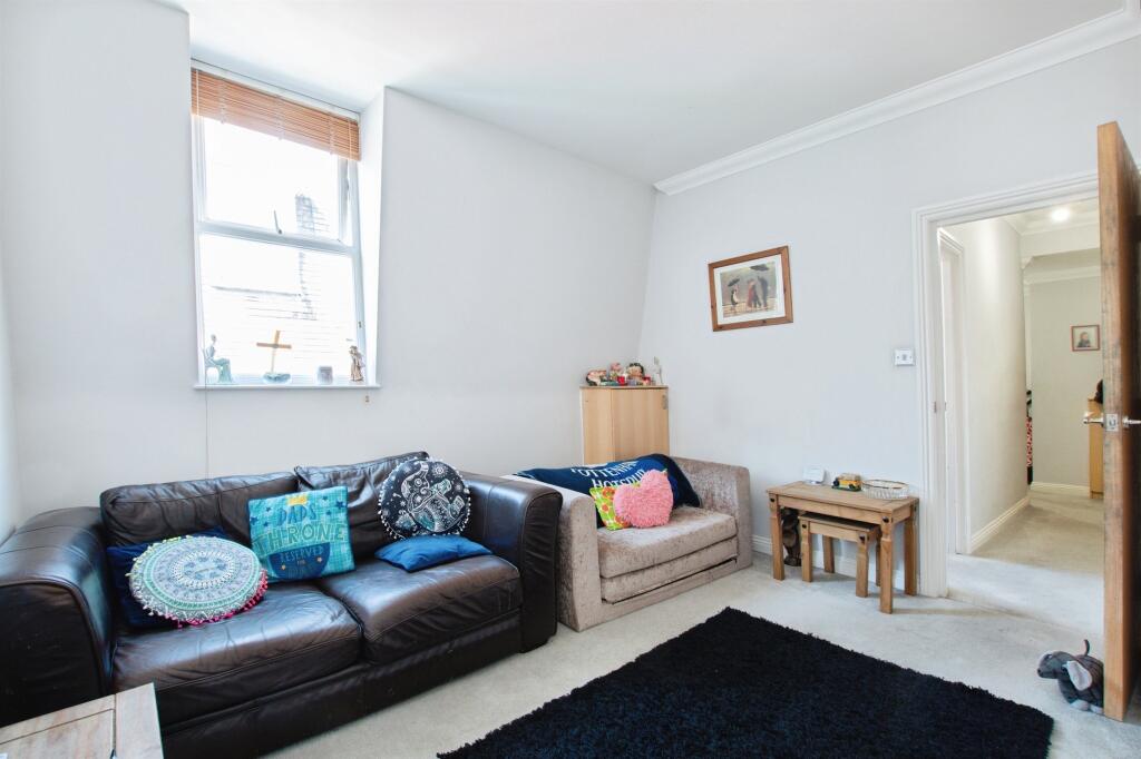 Apartment in Bournemouth - View 4