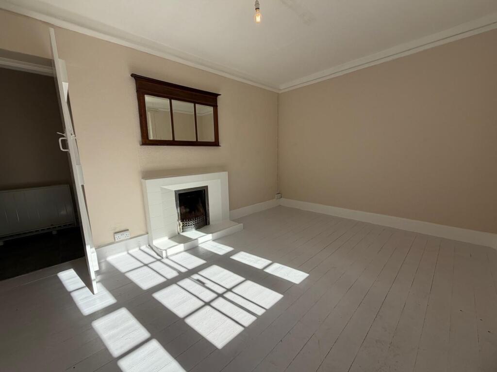 House in Swindon - View 5