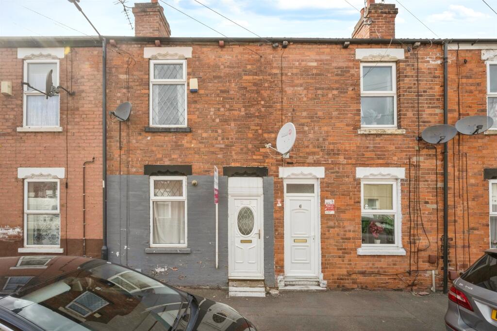 3-bed terraced on Great Central Avenue, Balby, Doncaster, £80,000