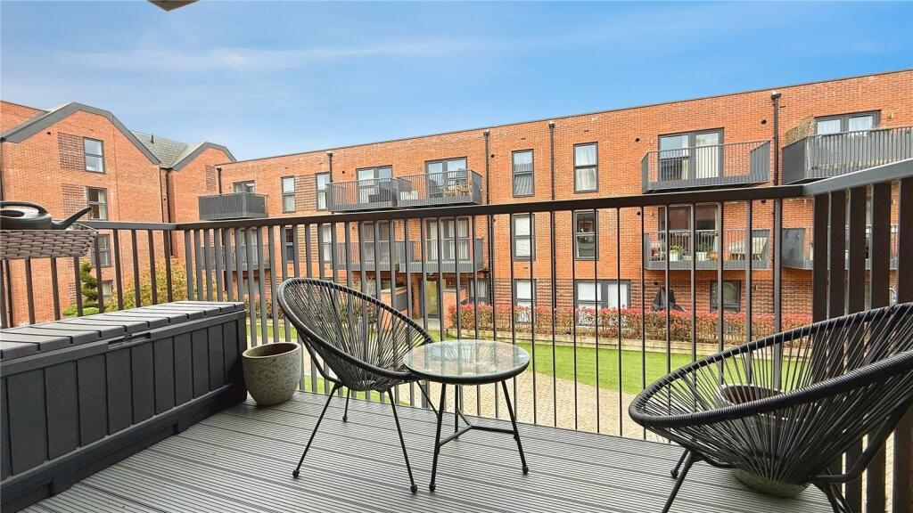 Apartment in Hart, Hook - More