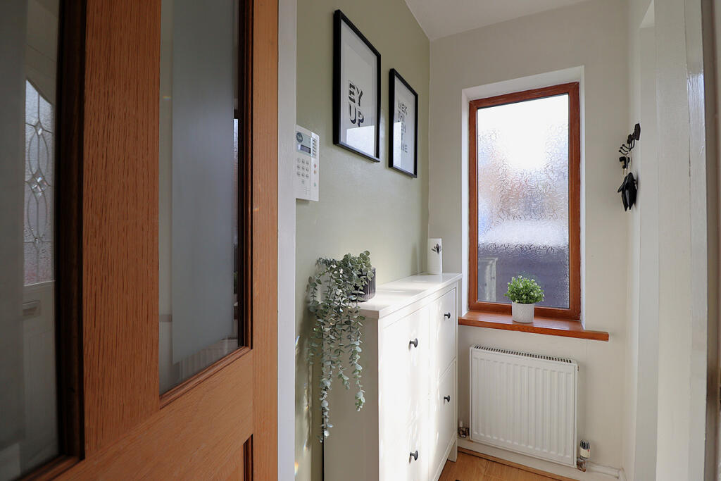 Bentham Way Mapplewell, Barnsley, S75 photo 2