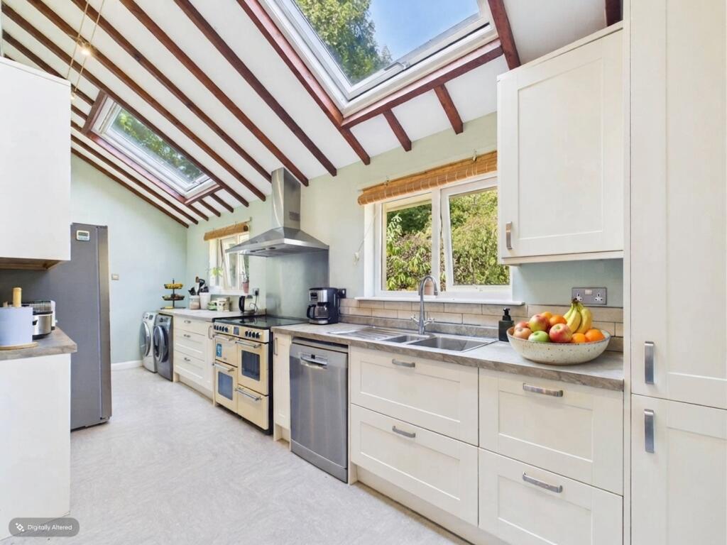 House in Exeter - View 4