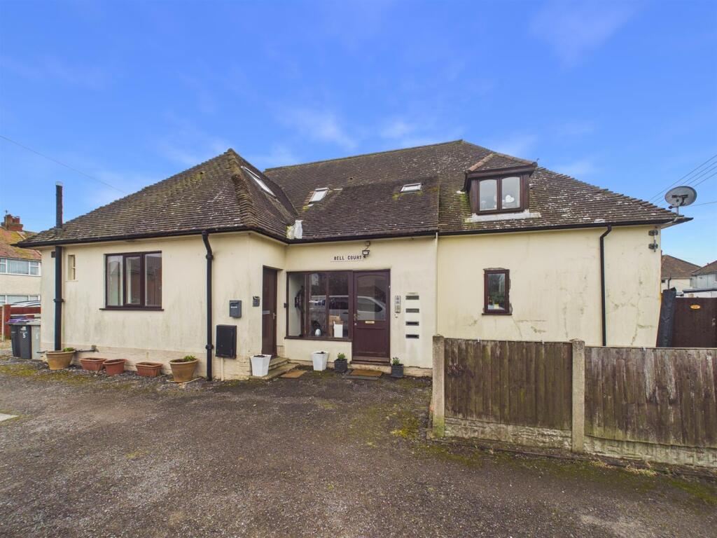 Main image of property: Somersby Avenue, Mablethorpe