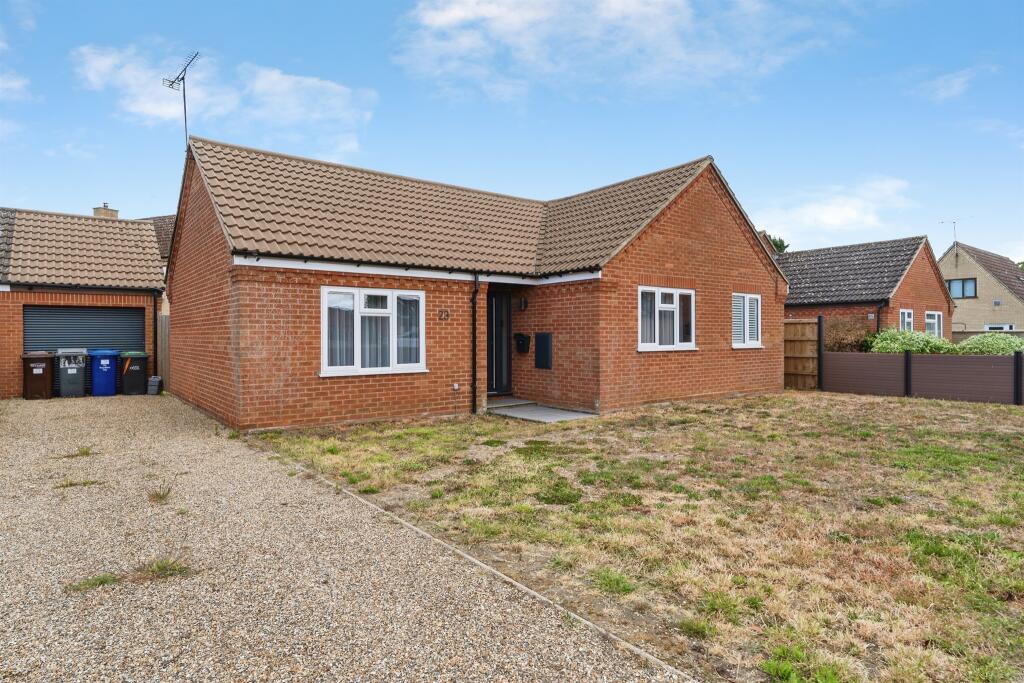 Main image of property: Oak Drive, Beck Row, BURY ST. EDMUNDS