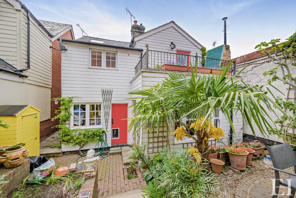 House in Uttlesford, Pleasant Valley, Saffron Walden - View 2