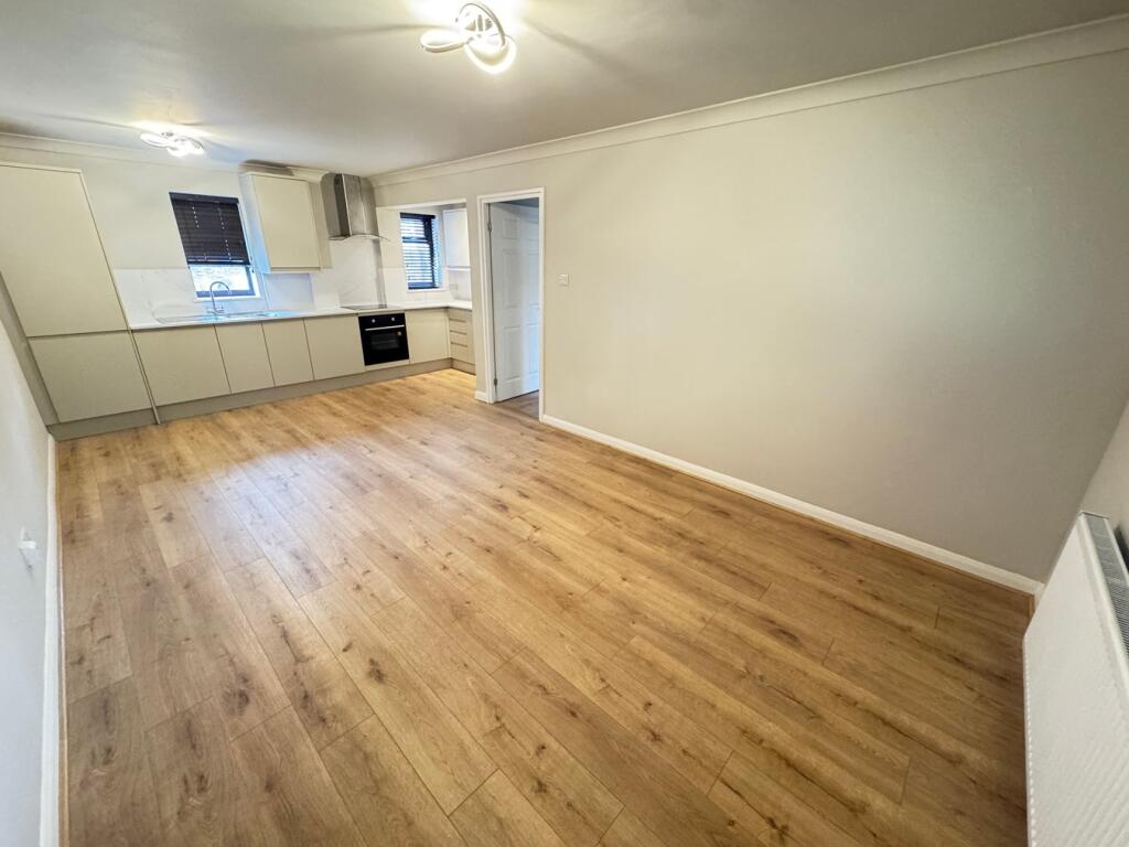 Main image of property: Leacroft, Staines-upon-Thames, TW18