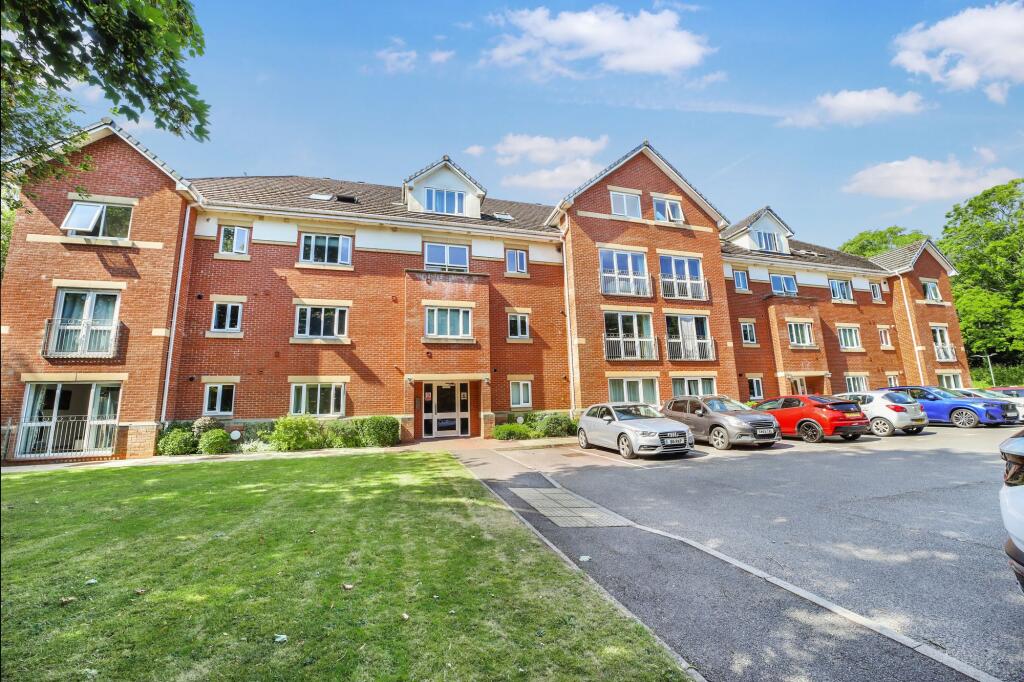 Main image of property: Cheshire Close, Newton-Le-Willows, WA12