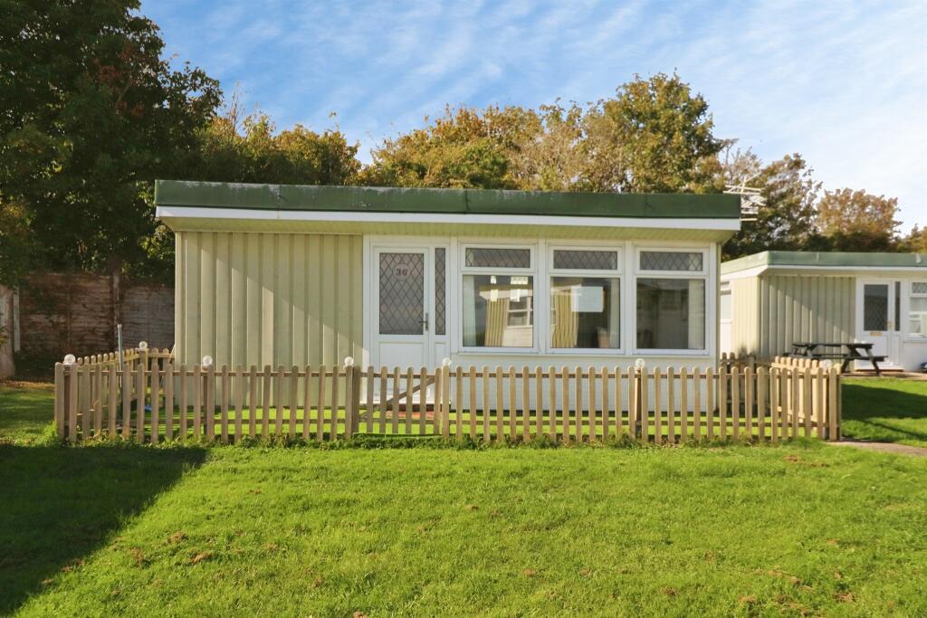 Main image of property: Fort Road, Lavernock, Penarth