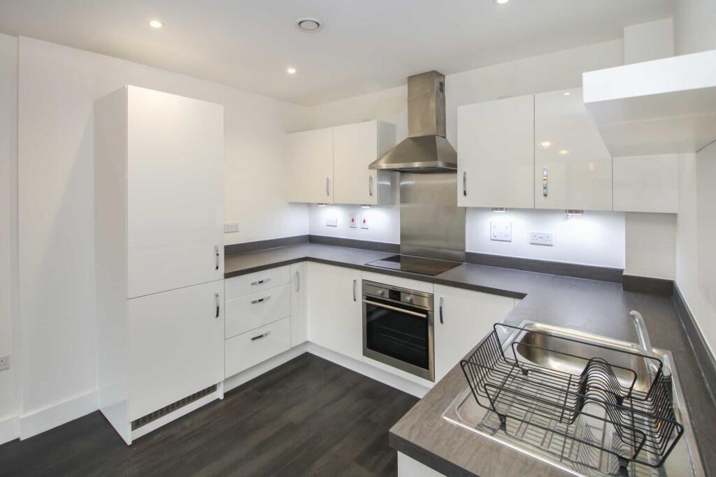 Apartment in Dacorum, Bovingdon - View 4