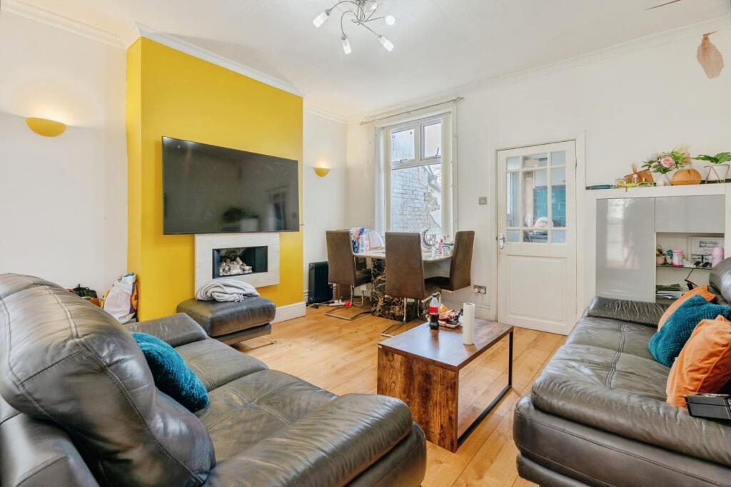 House in Burnley, Lancashire - View 3