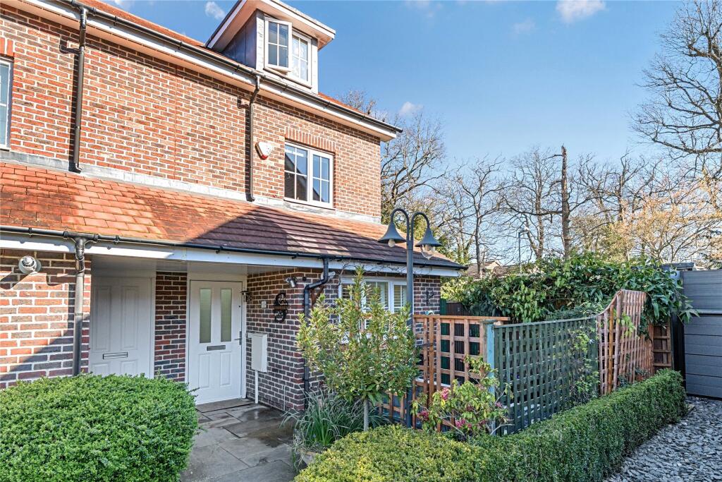 Main image of property: Cheyne Park Drive, West Wickham